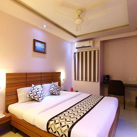 Oyo 7810 Keshiv Galaxy Inn Chennai Extérieur photo