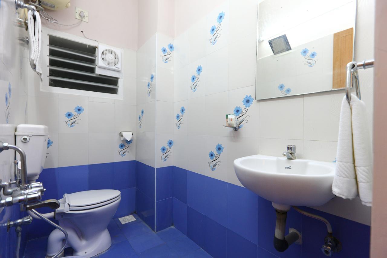 Oyo 7810 Keshiv Galaxy Inn Chennai Extérieur photo
